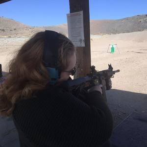 Meet your Posher, Danielle